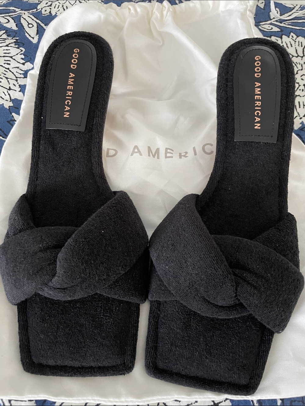 Good American Black Knot-Front Slide Sandals NWOT